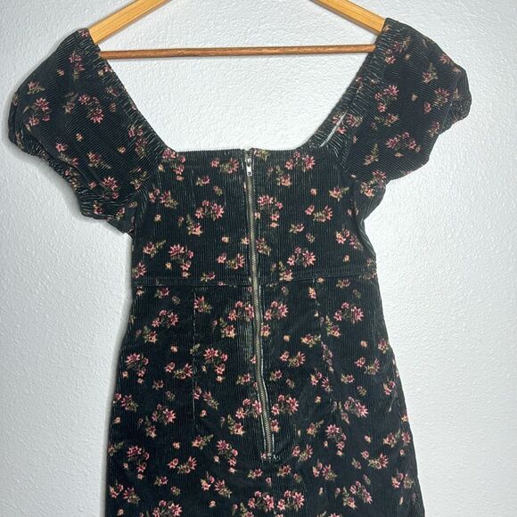 Y2K Small Corduroy dress - So Mini dress, corduroy with flowers. Vintage - Picture 6 of 9